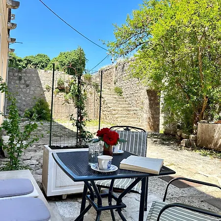 Apartment Stara Kuca Mali Ston Exterior photo
